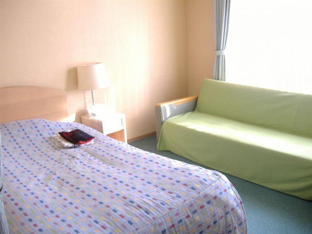 Hotel Harbour Yokosuka Exteriör bild