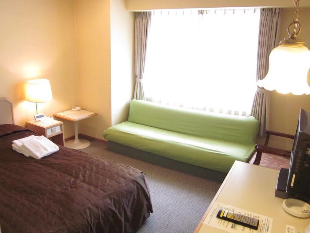 Hotel Harbour Yokosuka Exteriör bild